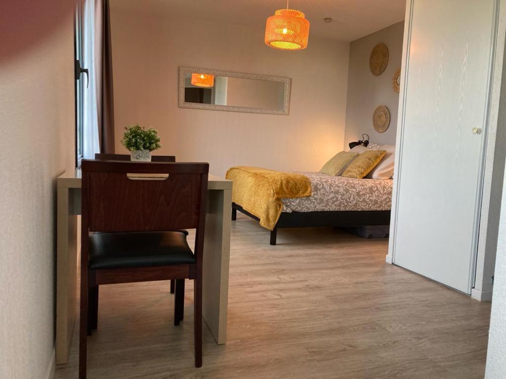 Appart'Hotel - Gare Tgv - Courtine - Confluence - 202 アヴィニョン エクステリア 写真